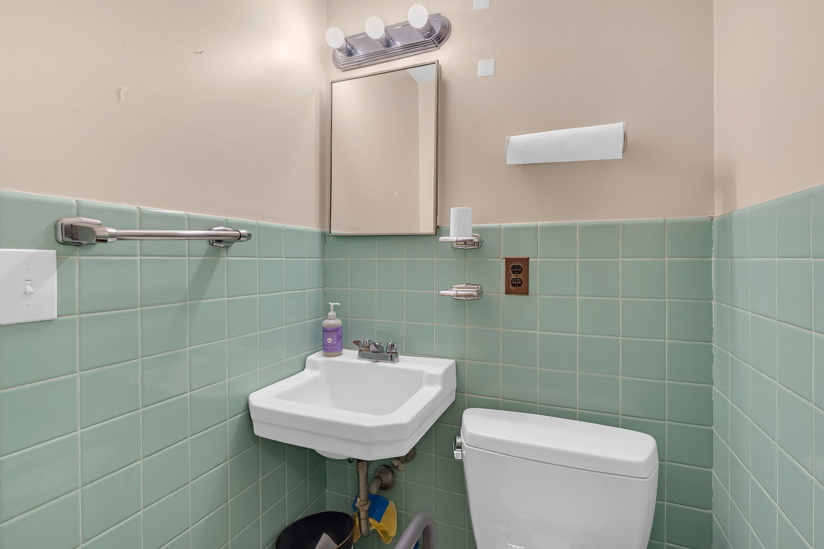 1324 Fredrickson Place Property Photo 8