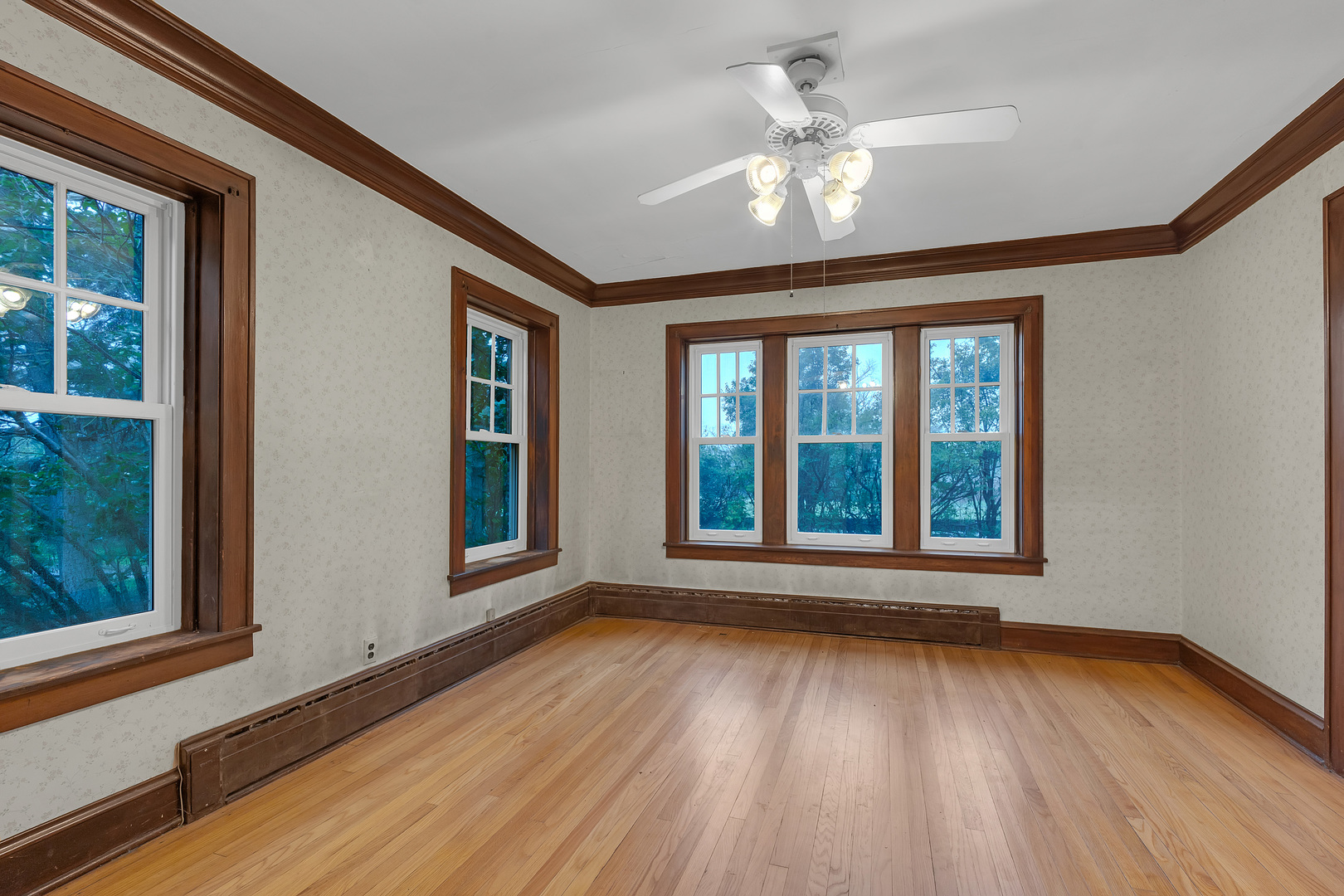 1324 Fredrickson Place Property Photo 9
