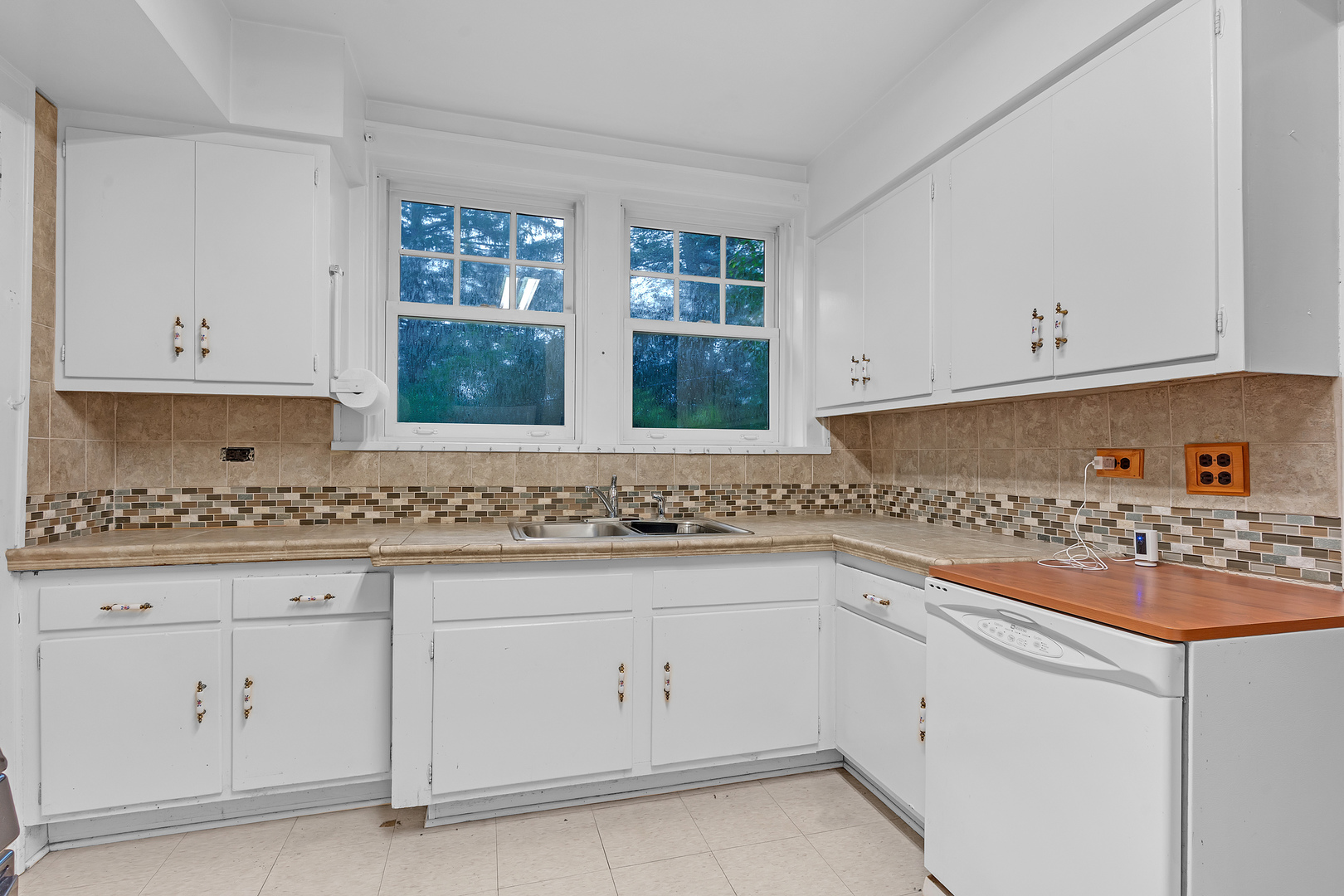 1324 Fredrickson Place Property Photo 11