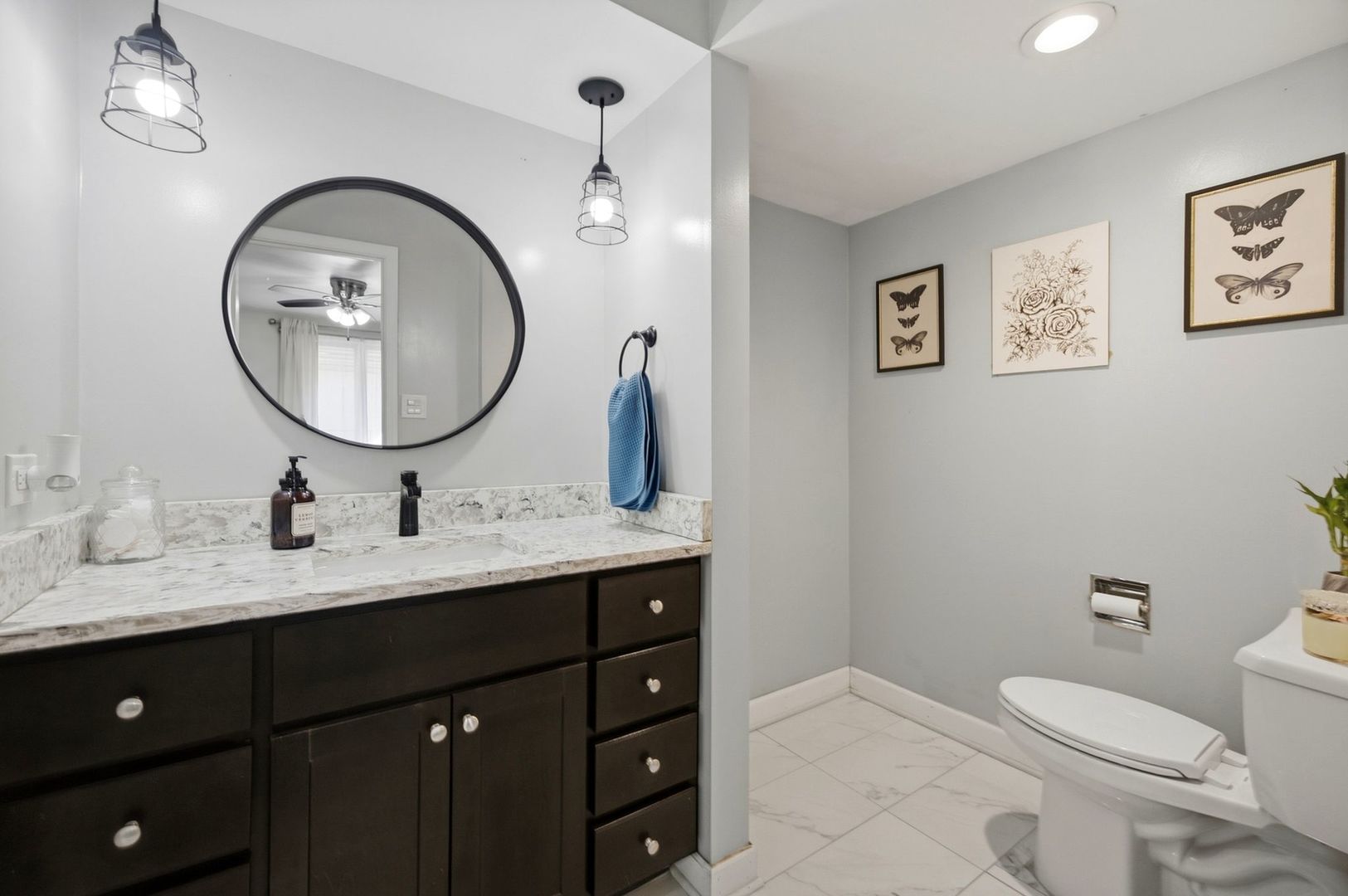 9812 S Karlov Avenue 4d Property Photo 15