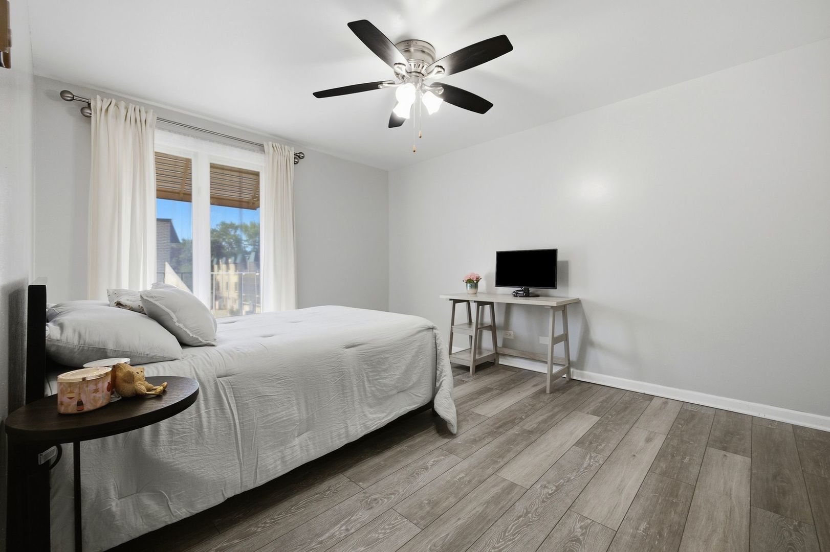 9812 S Karlov Avenue 4d Property Photo 18