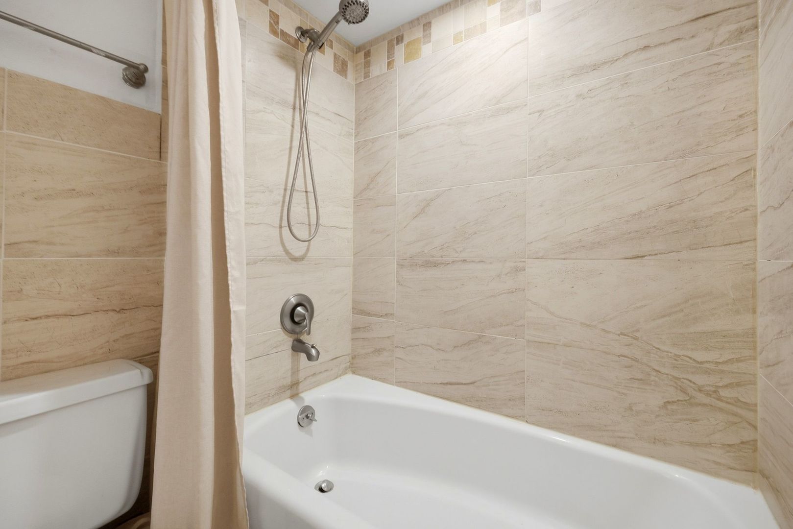 9812 S Karlov Avenue 4d Property Photo 20