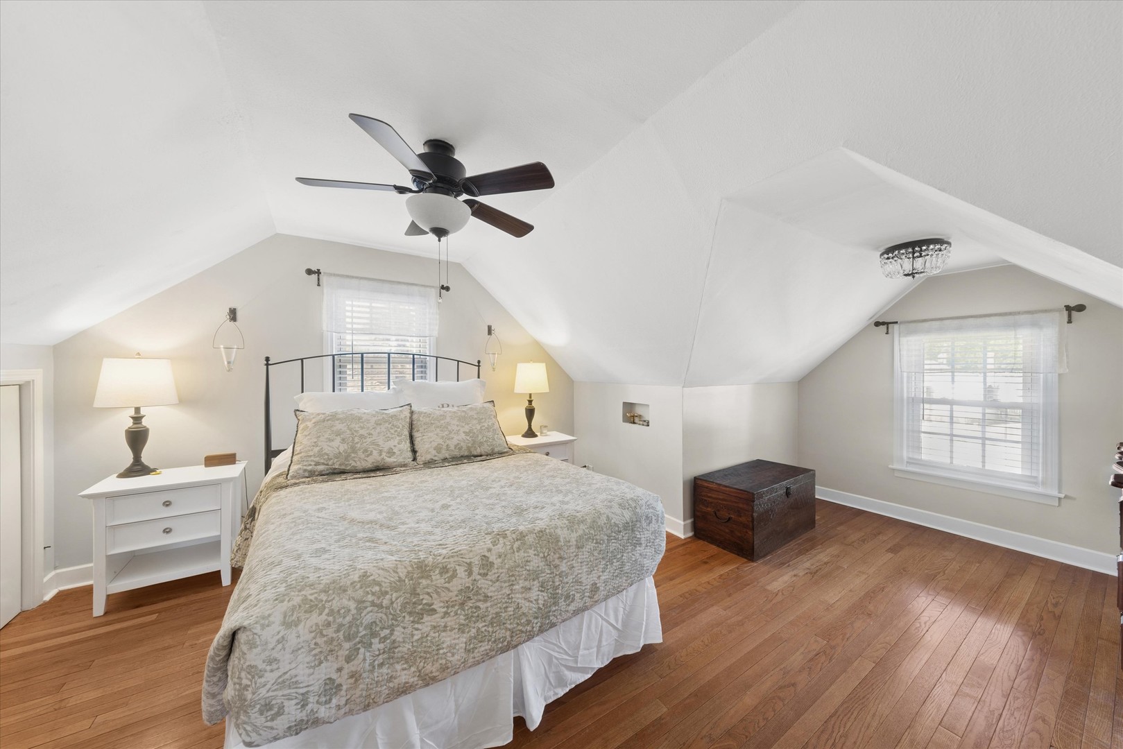 127 Hiawatha Drive Property Photo 10
