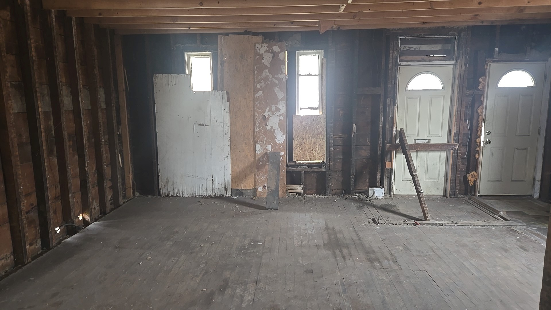 738 W 103rd Street Property Photo 19