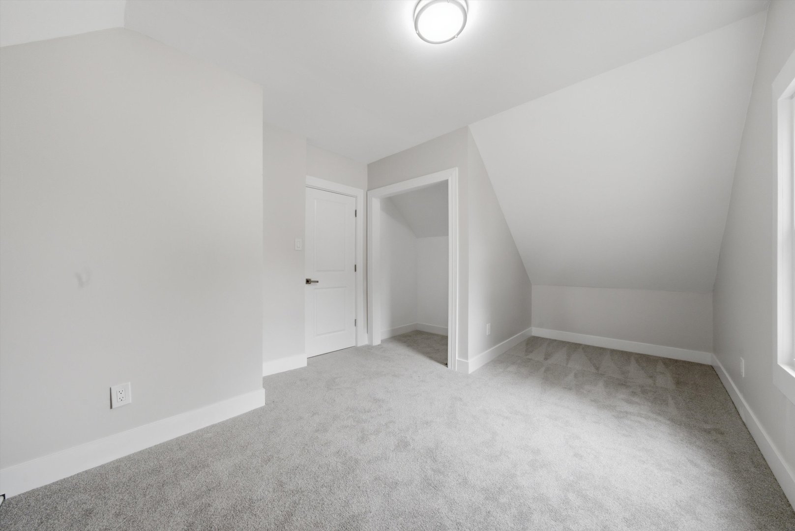 10116 S Malta Street Property Photo 23