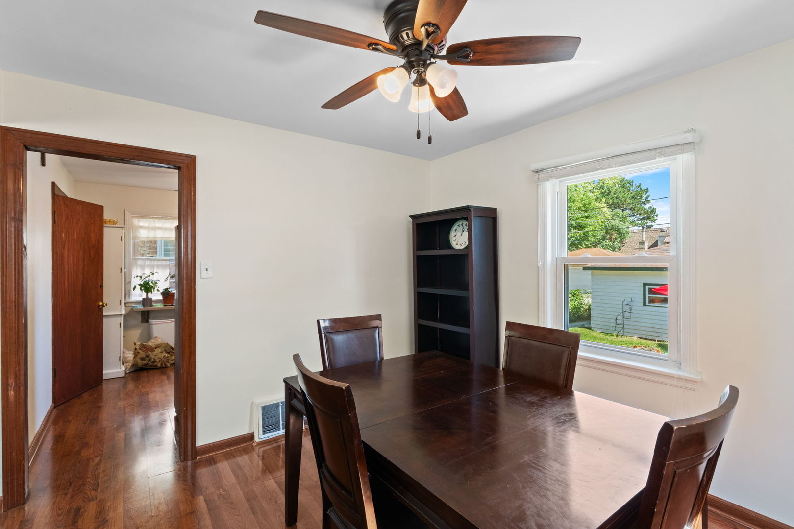 759 Westchester Boulevard Property Photo 9