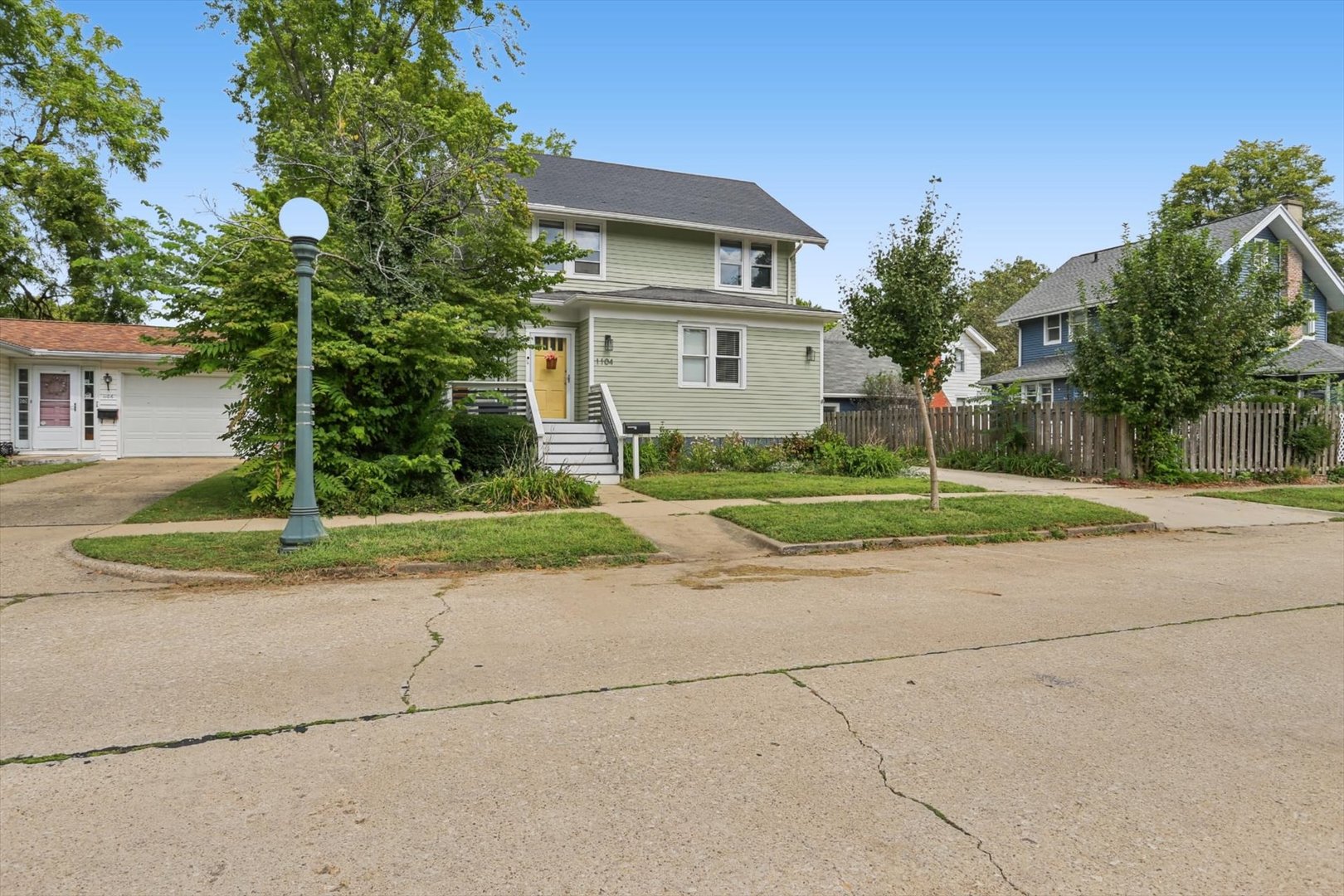 1104 W Washington Street Property Photo 14