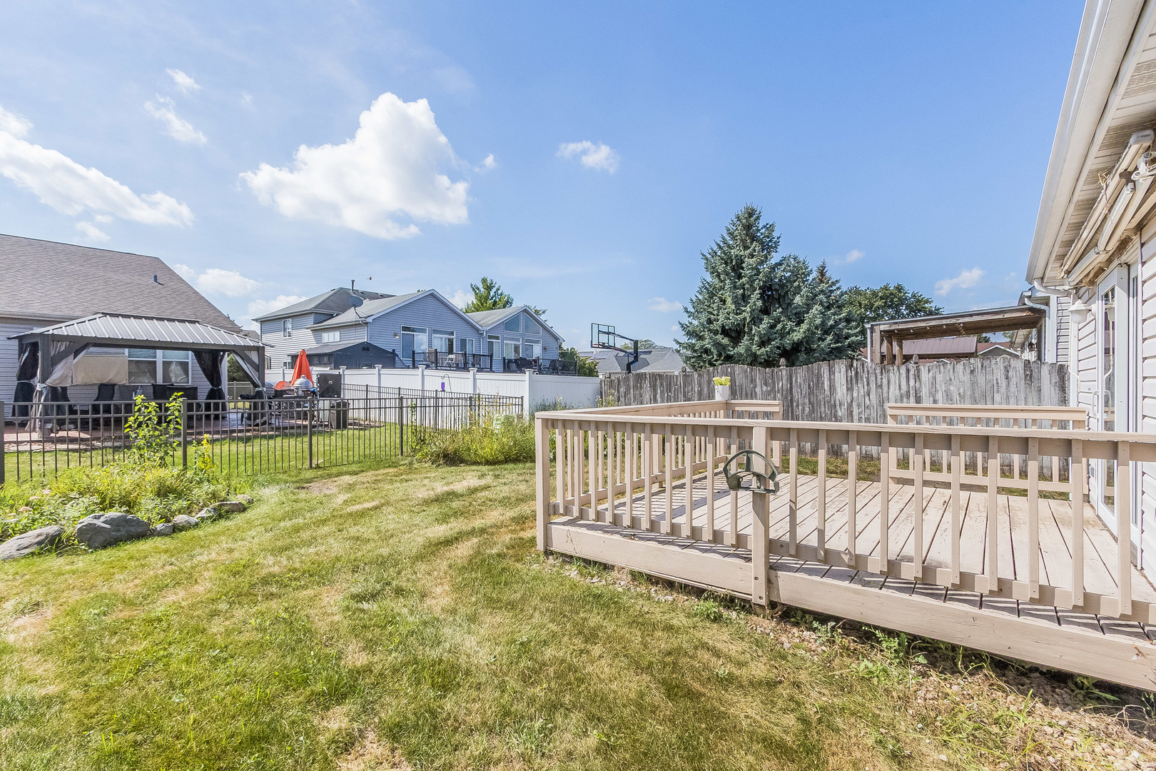 4326 River Glen Drive Property Photo 15