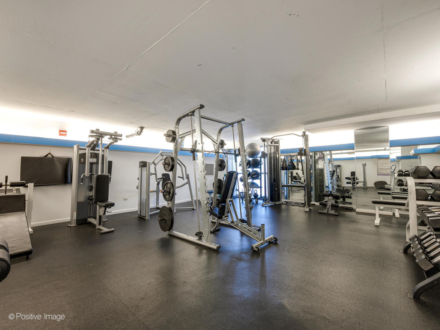 2800 N Lake Shore Drive 1003 Property Photo 22