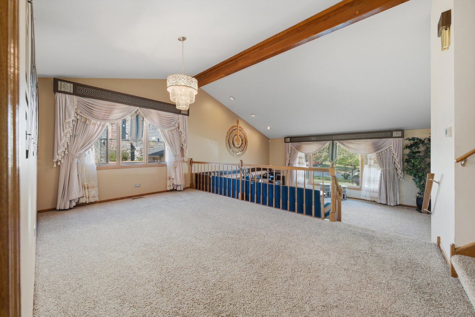 8524 Golfview Drive Property Photo 7