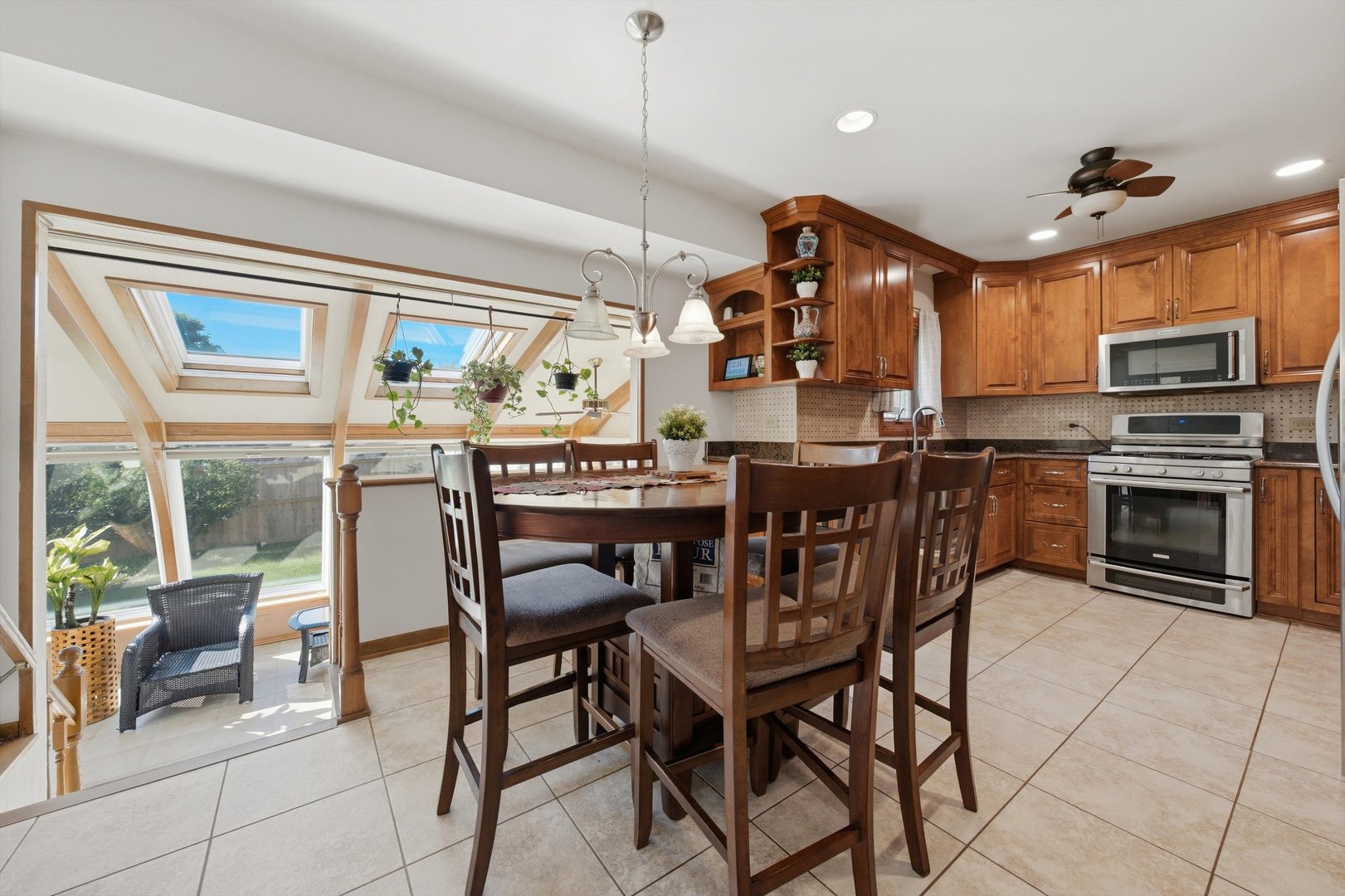 8524 Golfview Drive Property Photo 11
