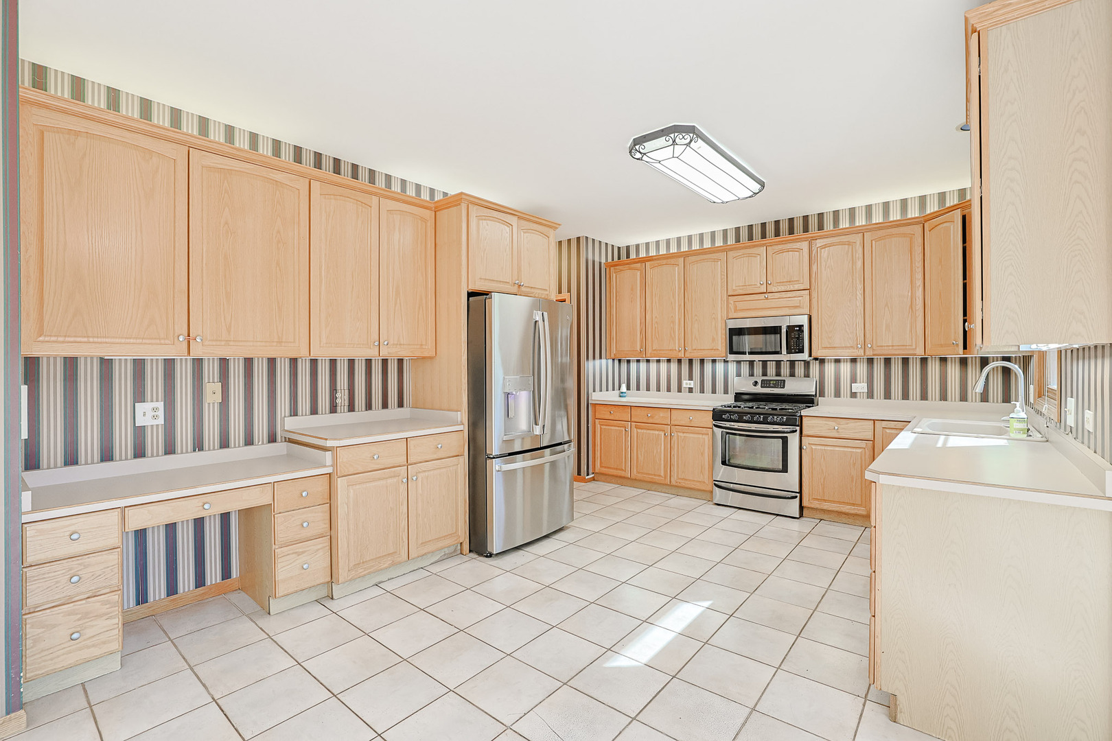 10802 Michigan Drive Property Photo 7