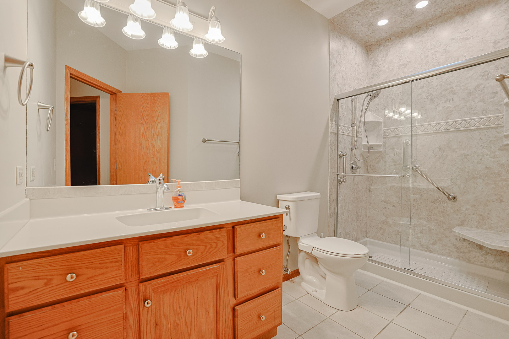10802 Michigan Drive Property Photo 12