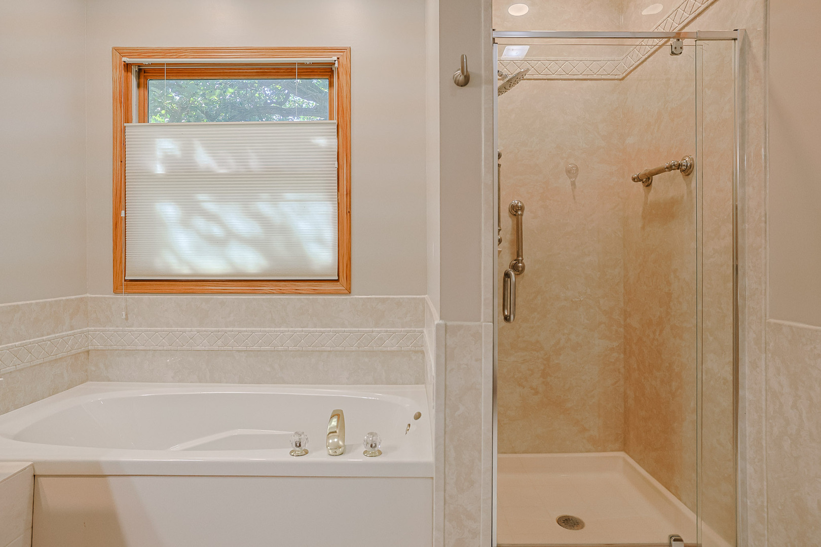 10802 Michigan Drive Property Photo 19
