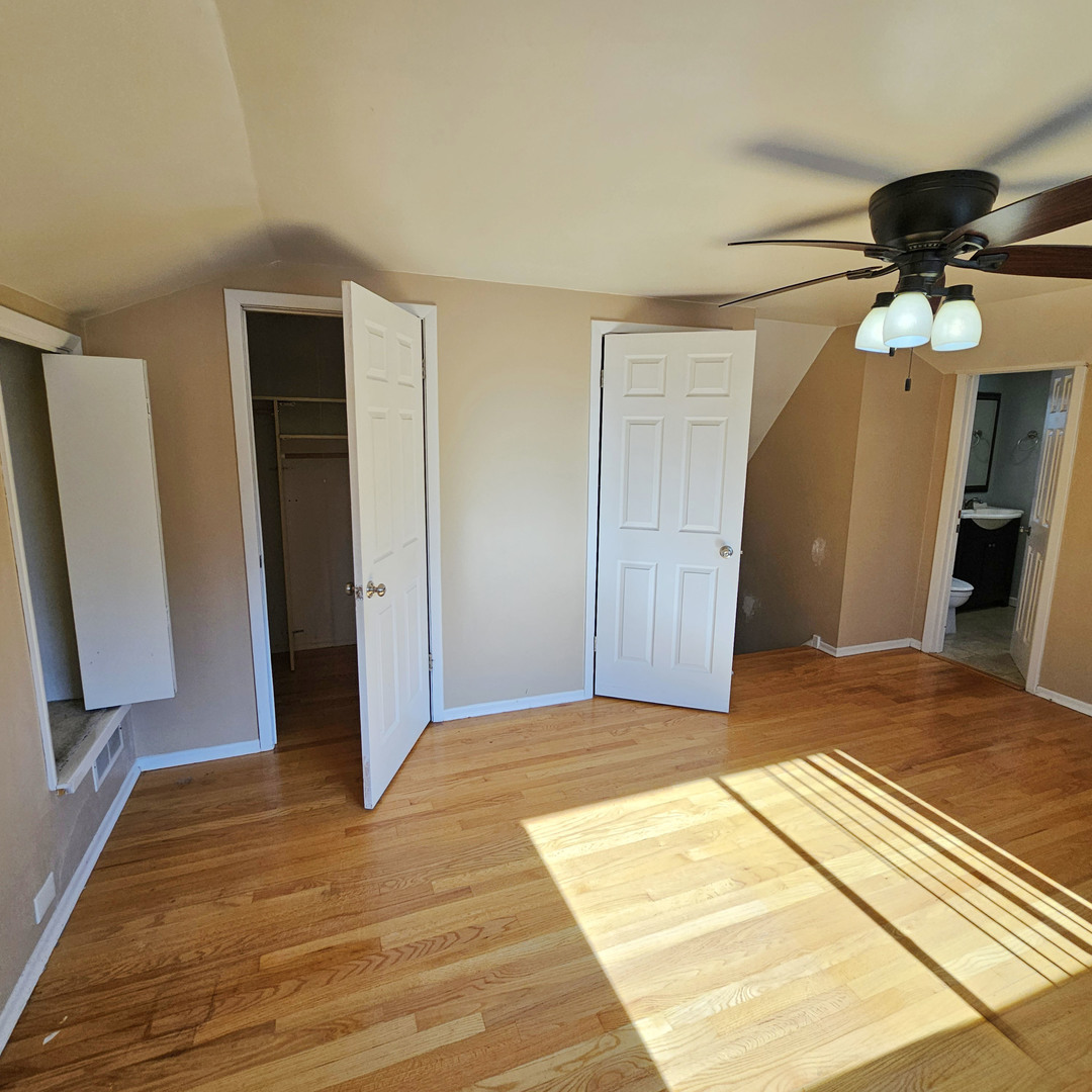 618 W Comstock Avenue Property Photo 21