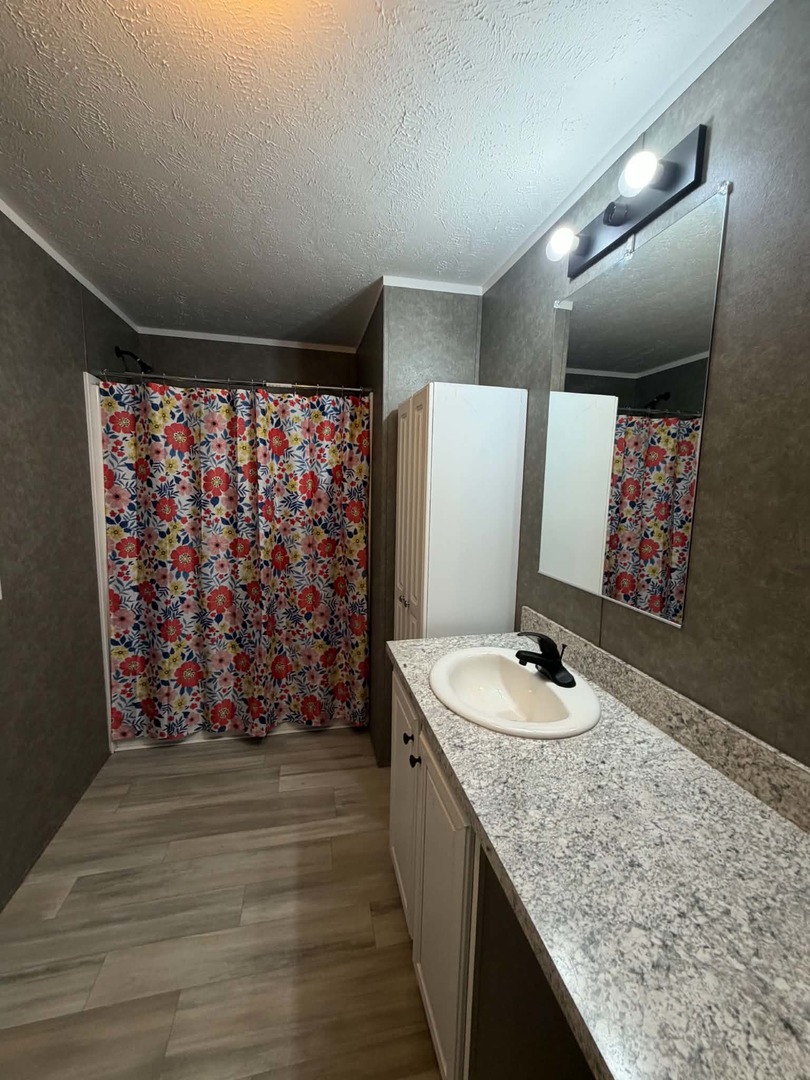 1018 13 Street Property Photo 7