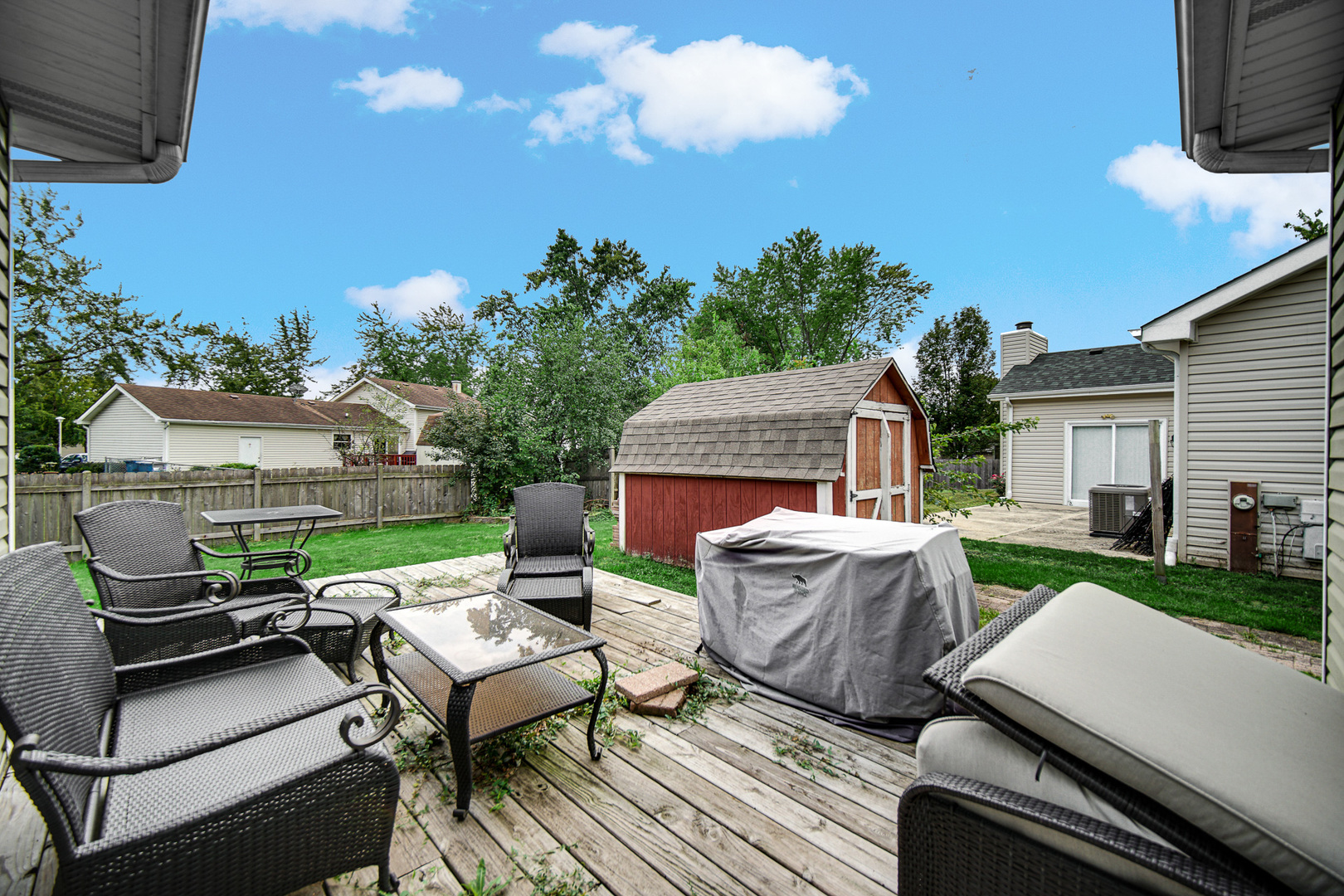 951 Surf Court Property Photo 20
