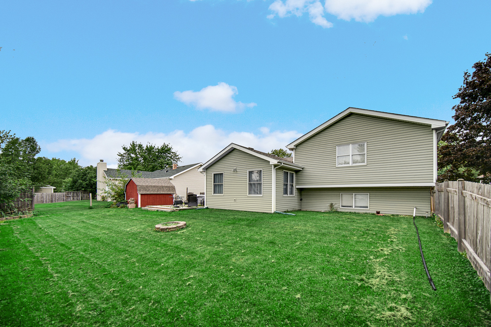 951 Surf Court Property Photo 22