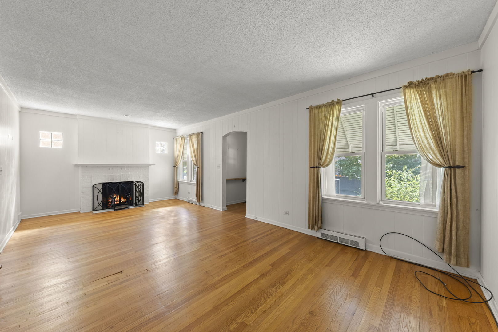 2353 Hainsworth Avenue Property Photo 3
