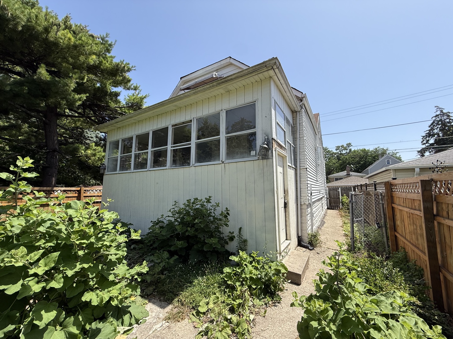 1413 Wisconsin Avenue Property Photo 1