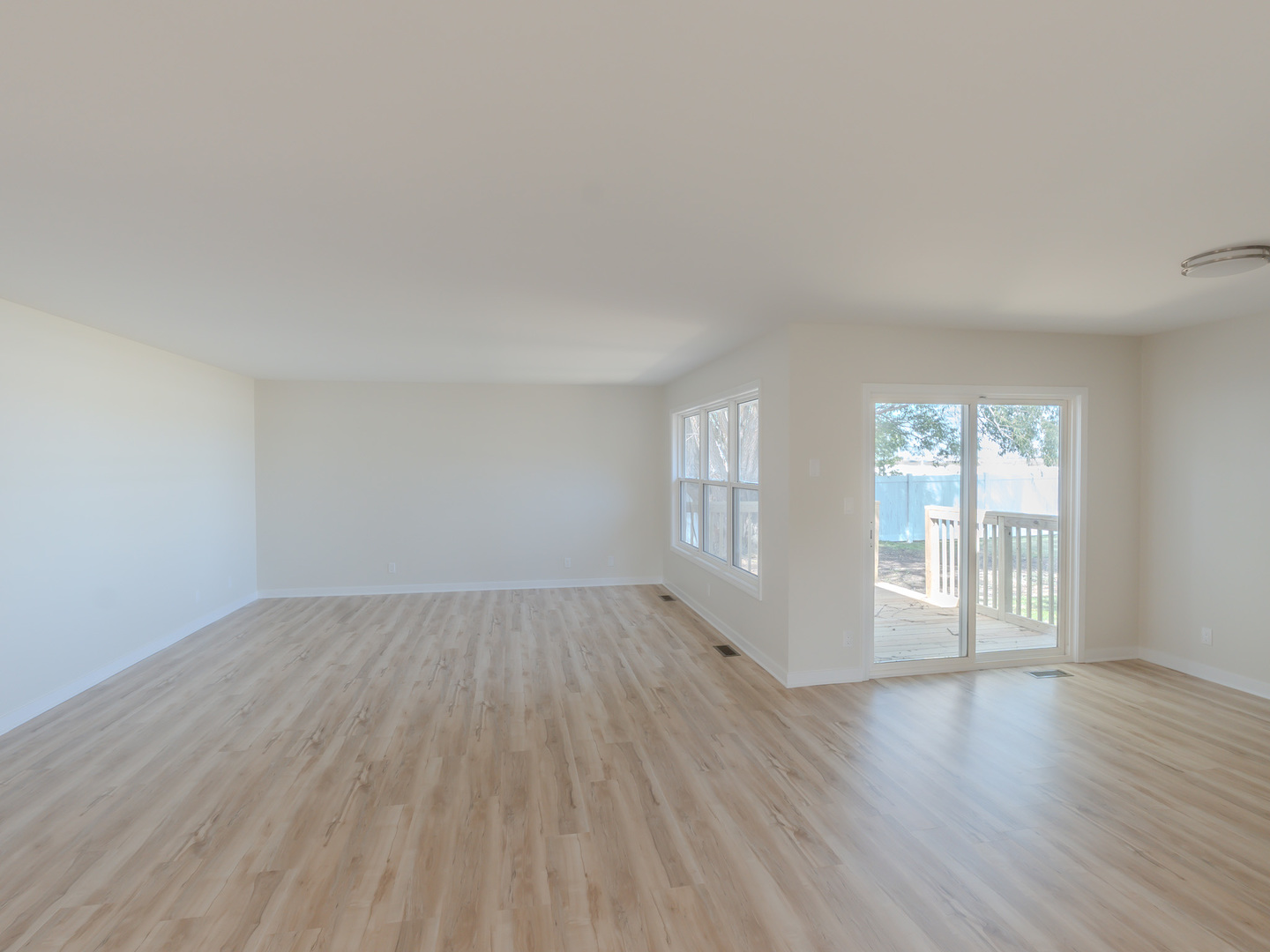 411 Shamrock Lane Property Photo 17
