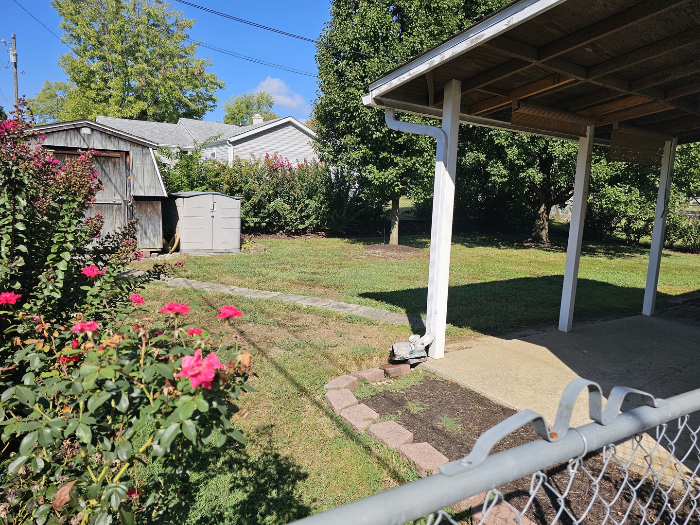 18 Se Crescent Drive Property Photo 12