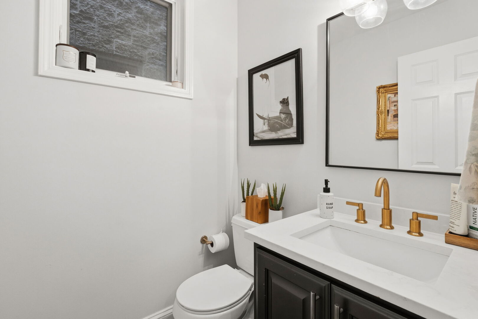 3236 N Seminary Avenue 1 Property Photo 10