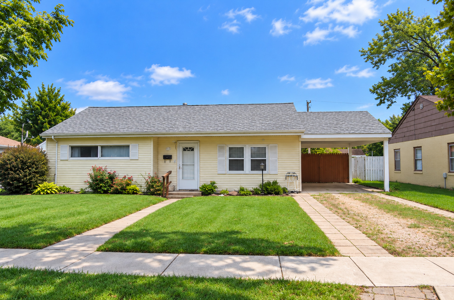 1110 Douglas Drive Property Photo 1