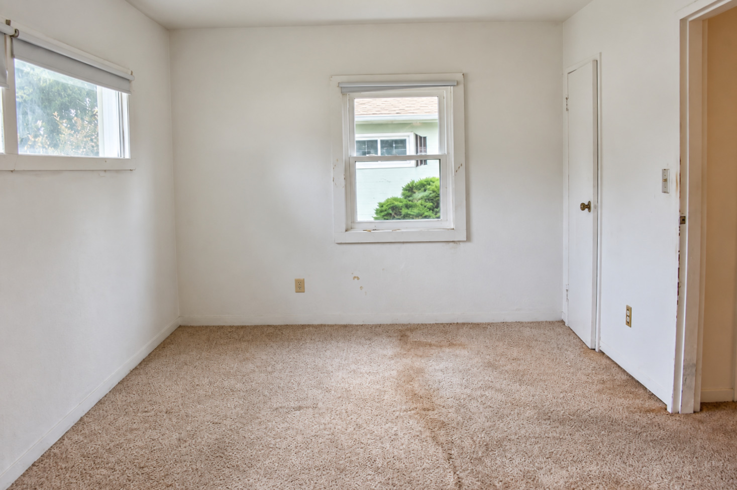 1110 Douglas Drive Property Photo 9