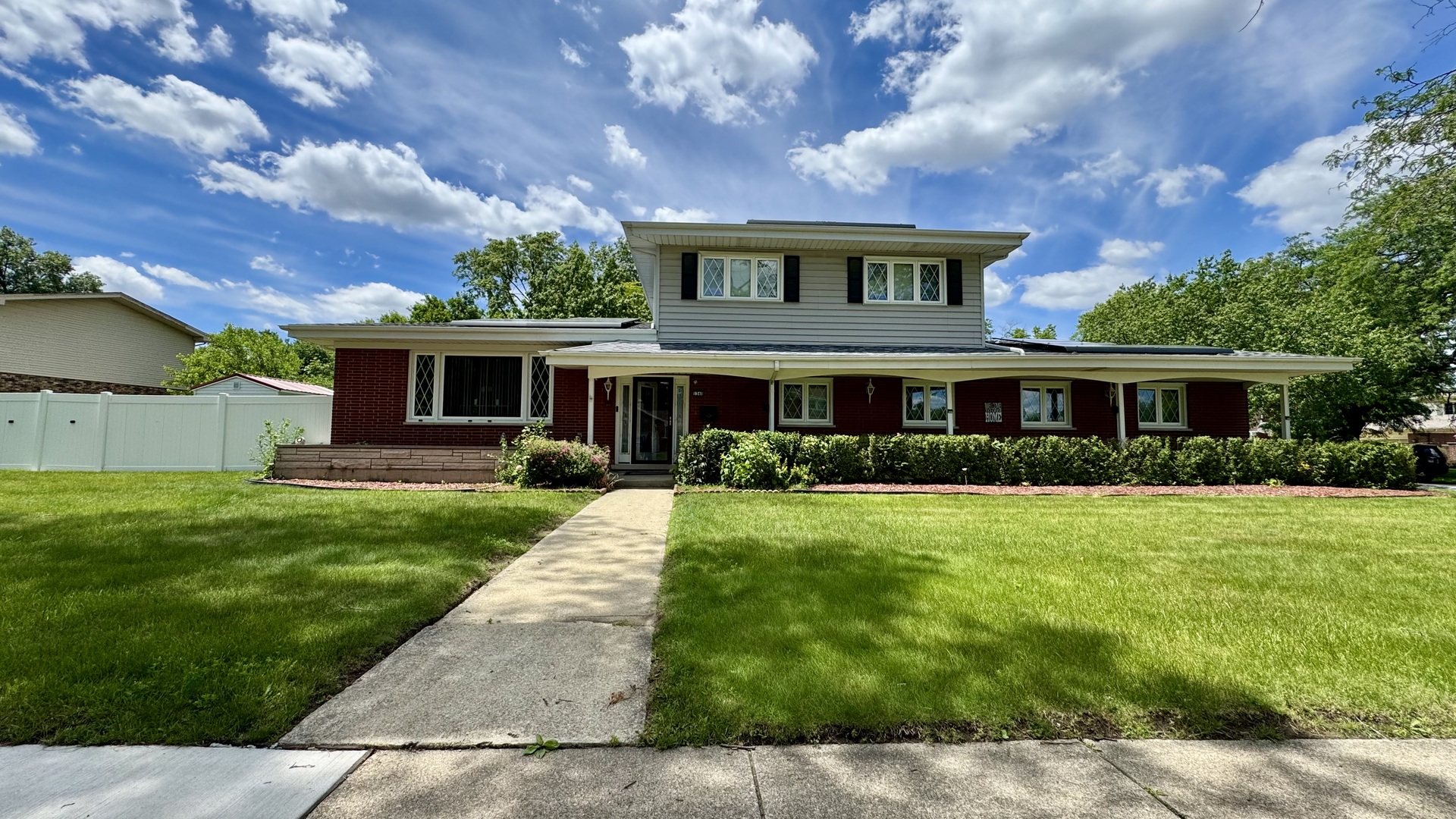 1348 Berry Lane Property Photo 1