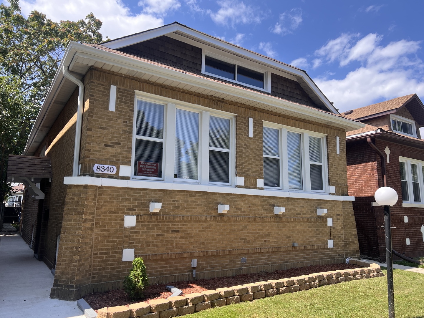 8340 S PAXTON Avenue Property Photo 1
