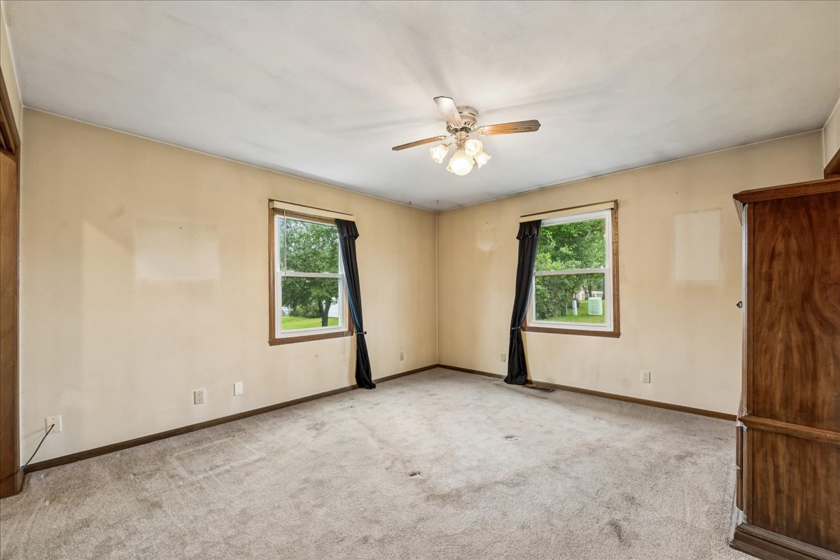 319 1st Light Drive Property Photo 9