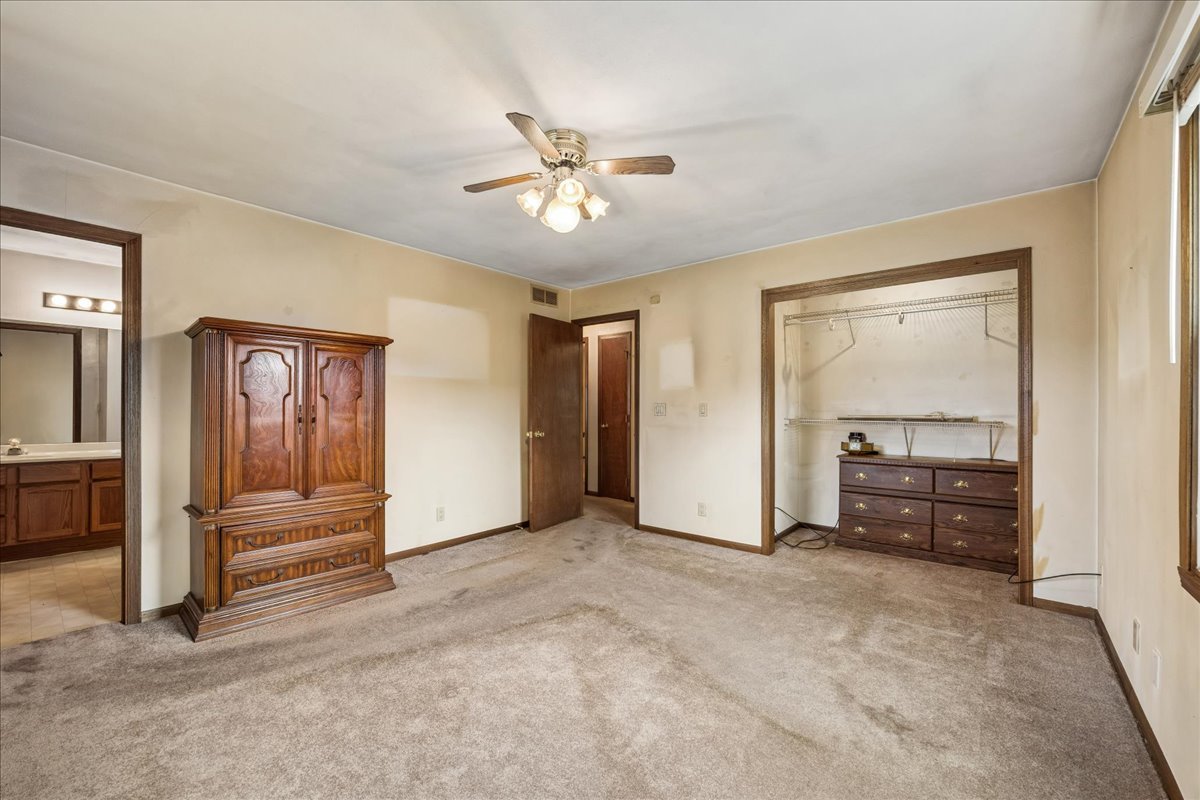 319 1st Light Drive Property Photo 10