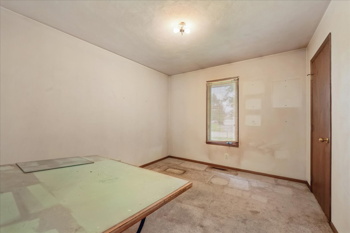 319 1st Light Drive Property Photo 13