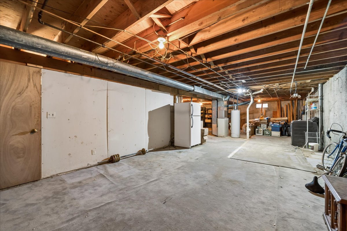 319 1st Light Drive Property Photo 15