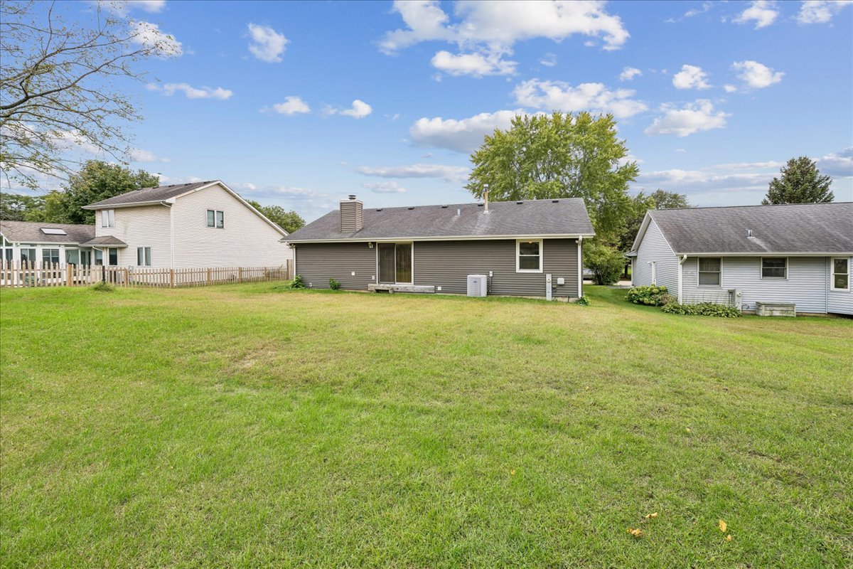 319 1st Light Drive Property Photo 18