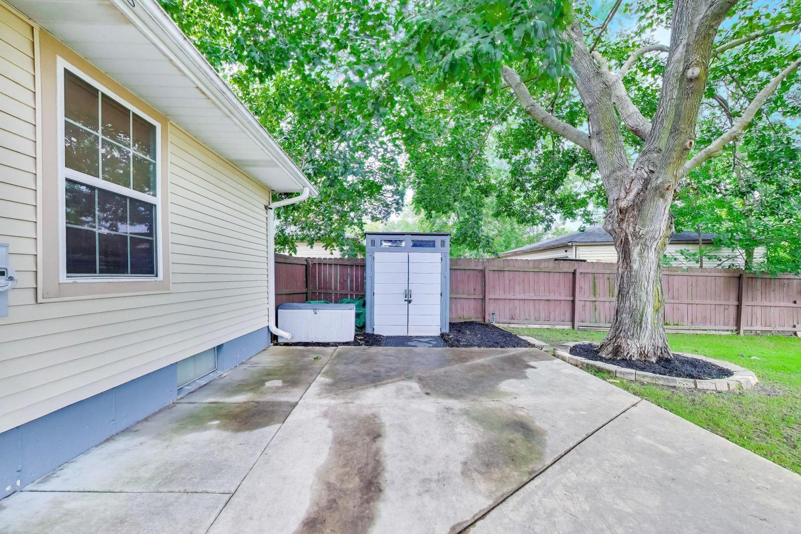 1721 W Illinois Avenue Property Photo 31