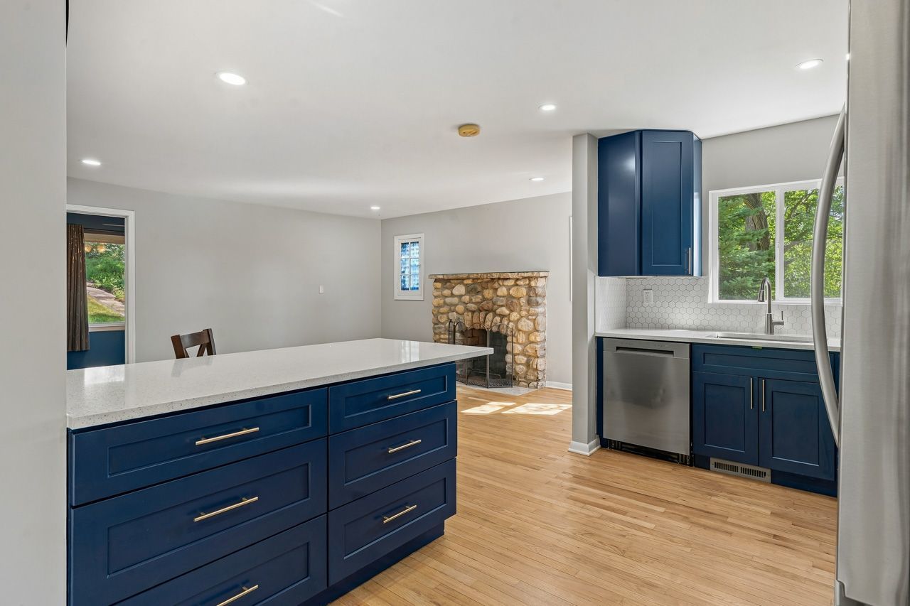 205 Hillside Drive Property Photo 8