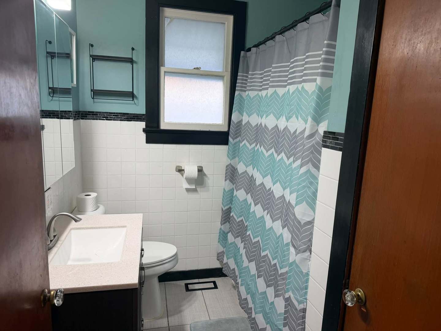 1109 Monroe Street Property Photo 10