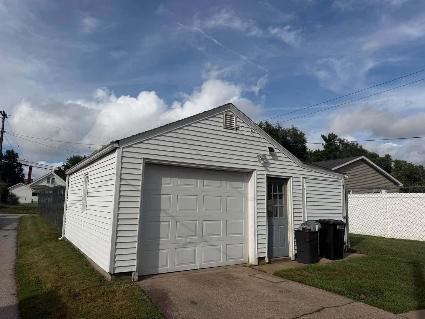 1109 Monroe Street Property Photo 13