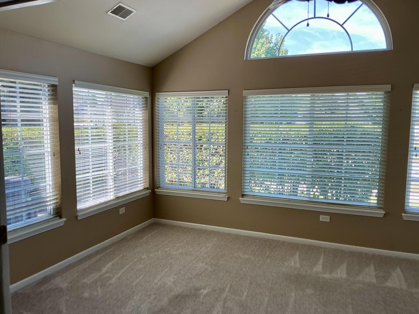23857 N Dayfield Drive Property Photo 8