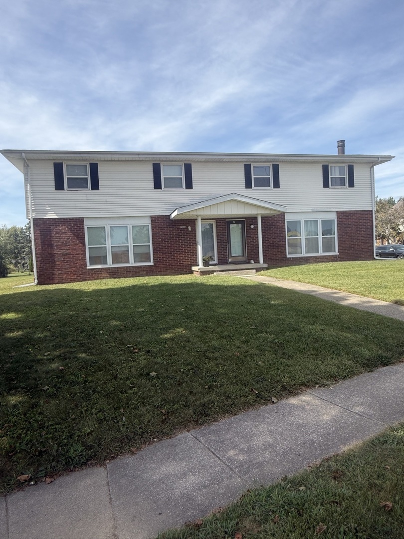 201 S Towanda Avenue Property Photo 1