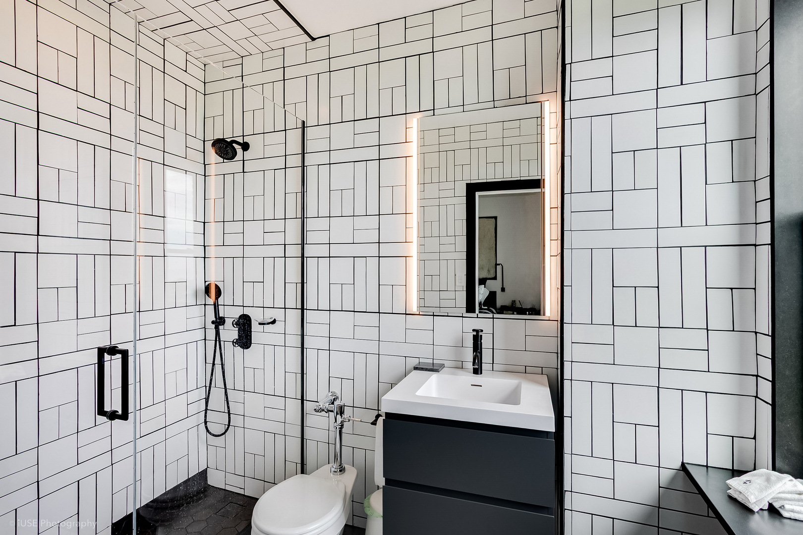 3500 N Lake Shore Drive 11c Property Photo 24