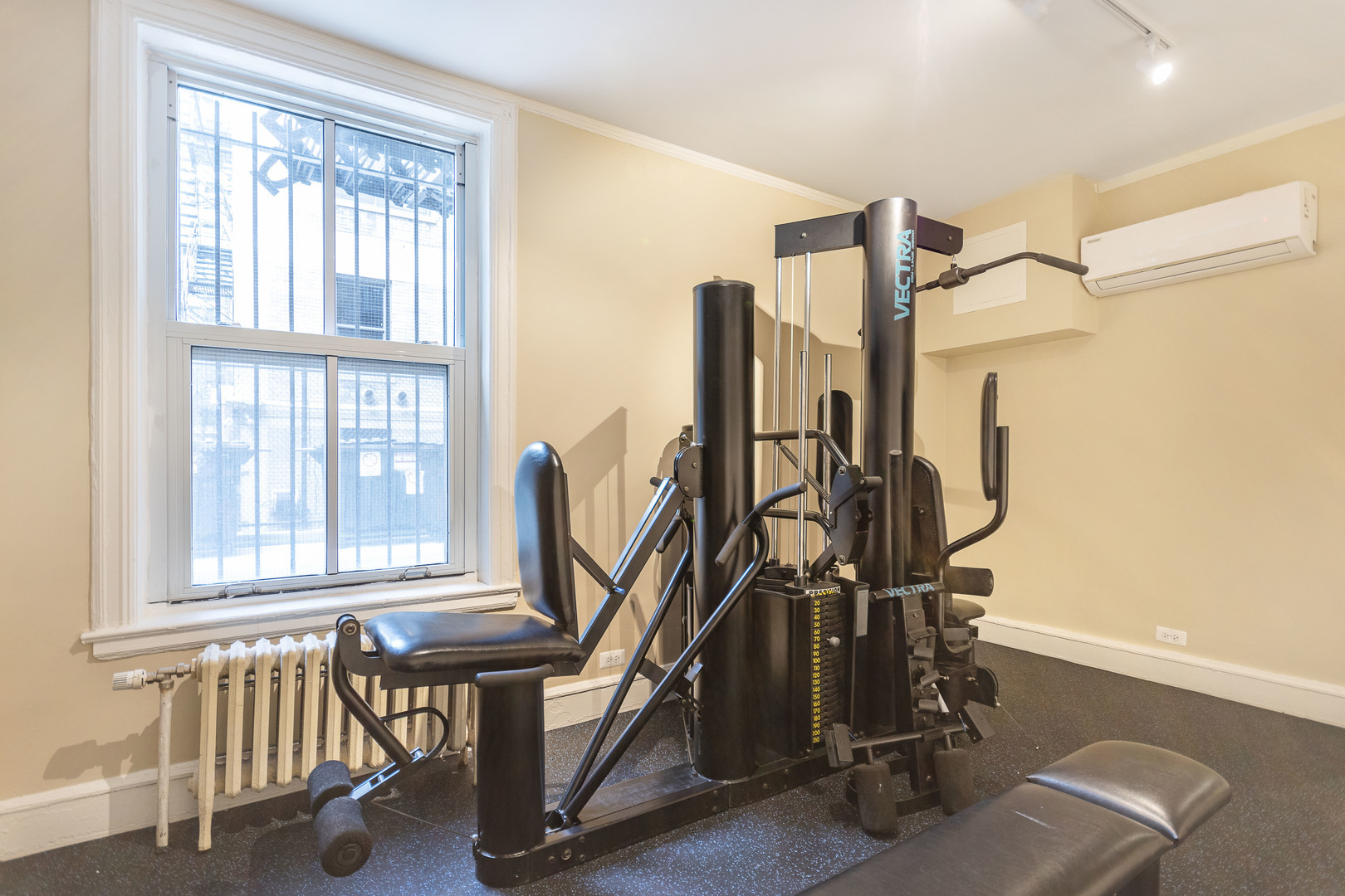 3500 N Lake Shore Drive 11c Property Photo 45