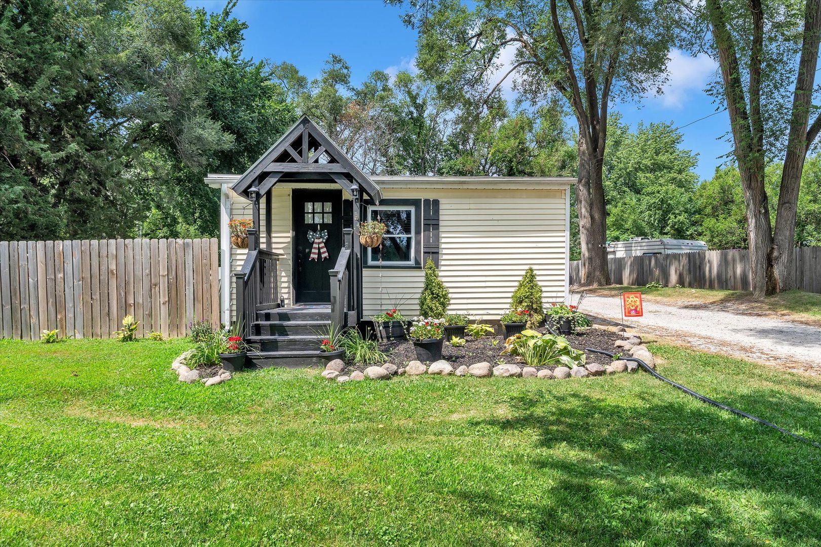 9590 115th Street Property Photo 1