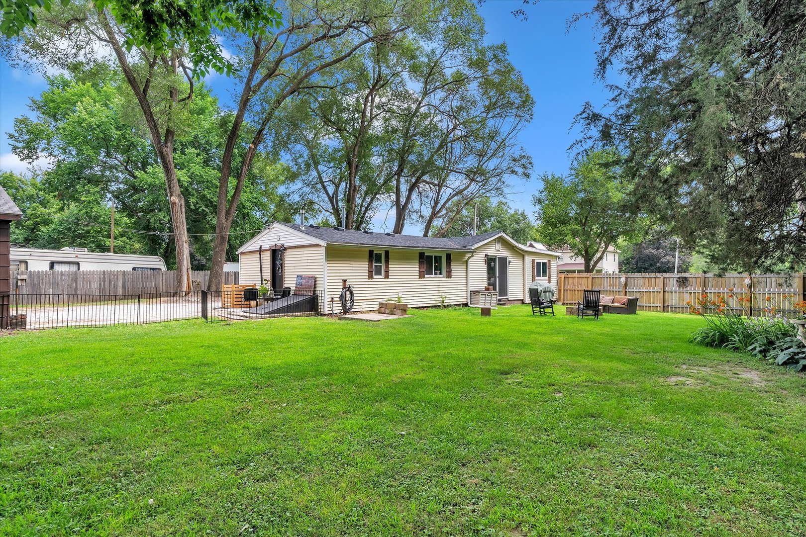 9590 115th Street Property Photo 34