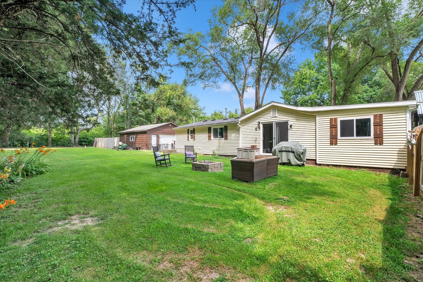 9590 115th Street Property Photo 35