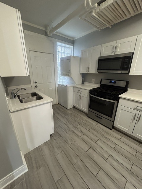 2838 W Addison Street G Property Photo 6