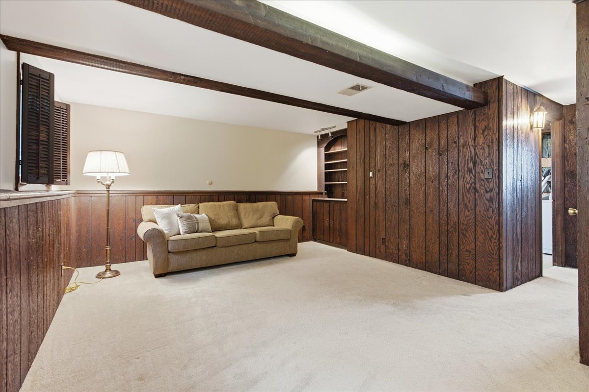 273 Lyons Drive Property Photo 18