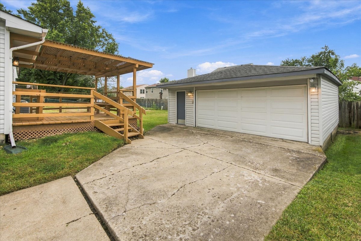273 Lyons Drive Property Photo 22